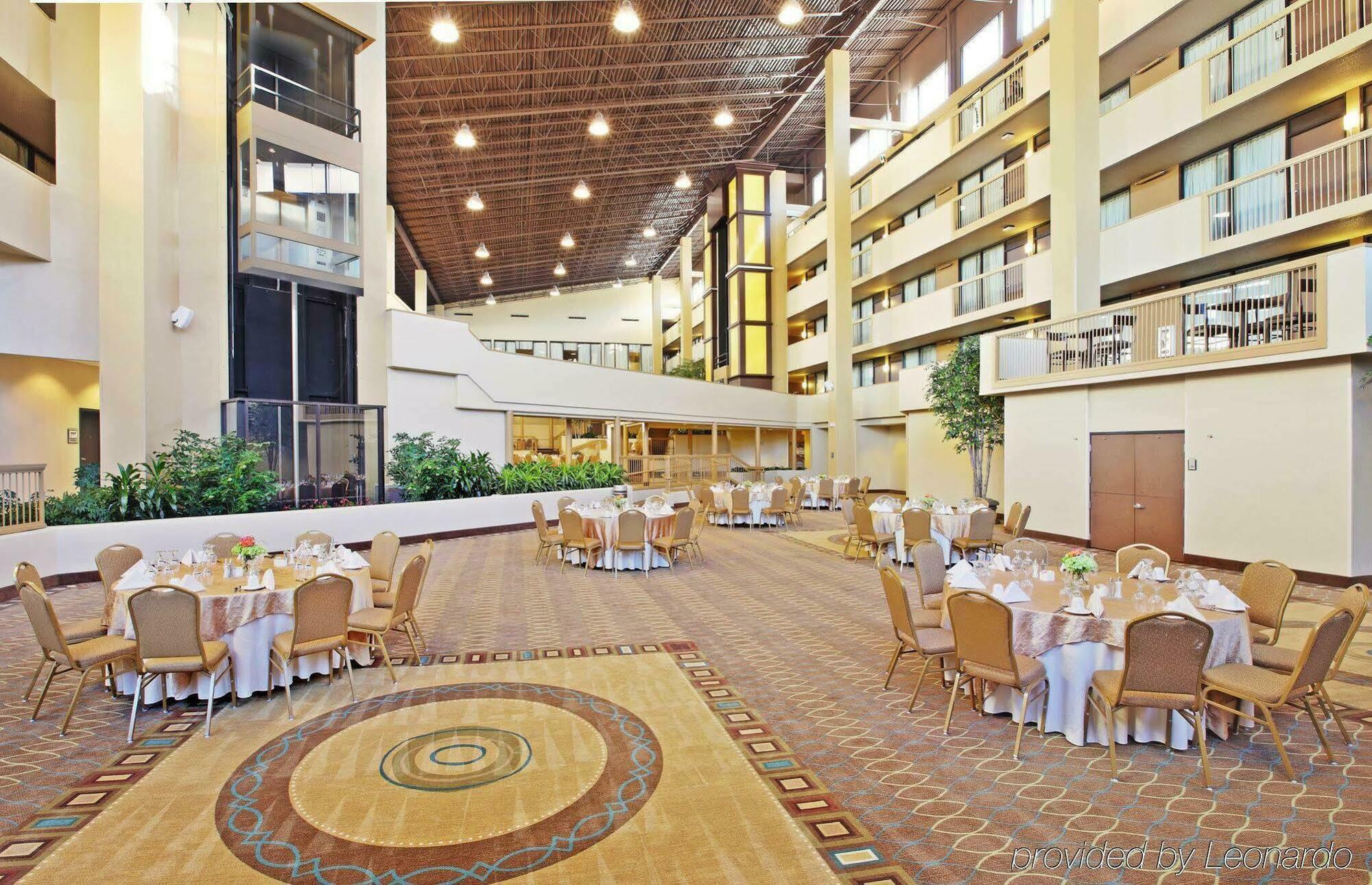 Holiday Inn Little Rock-Airport-Conference Center By Ihg Esterno foto